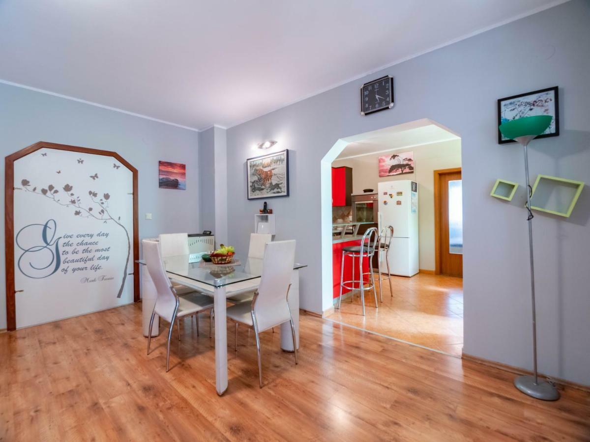 Apartman Arijana 3 메덜린 외부 사진